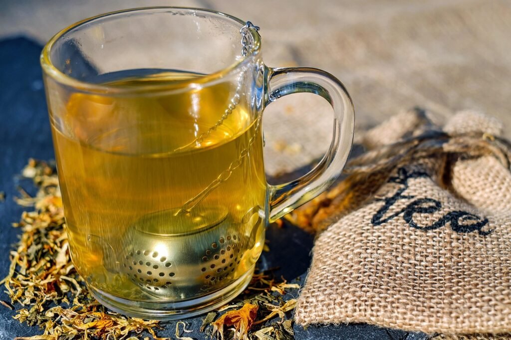tea, tea infuser, cup, tea cup, glass, infuser, drink, hot drink, beverage, mug